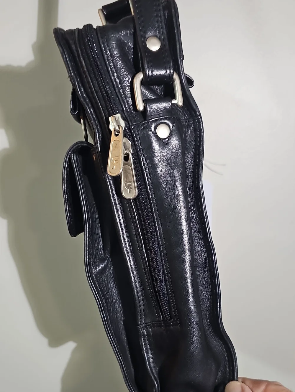 Claudio Ferricci Black Leather Crossbody With Handle Bag.